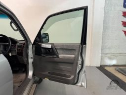 2000 Mitsubishi Pajero Super Exceed GDI full