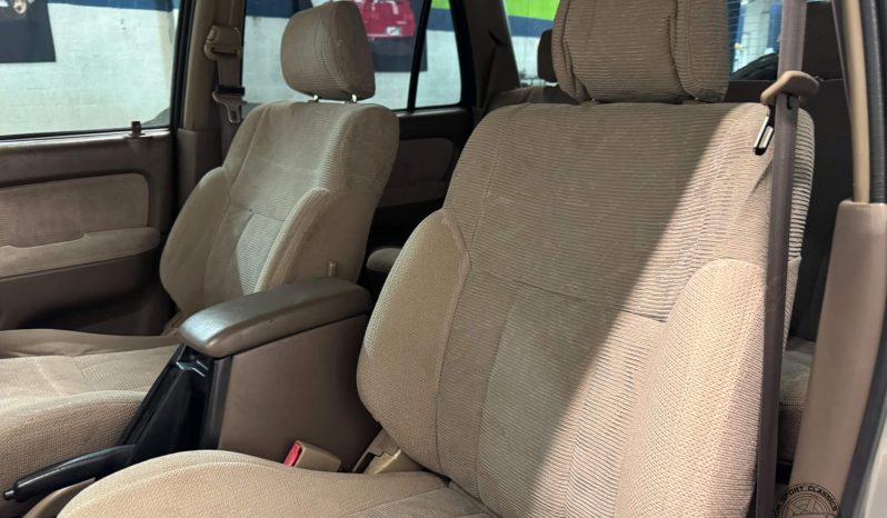 1999 Toyota Hilux Surf SSR-X Intercooled full