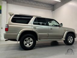 2000 Toyota Hilux Surf SSR-X full