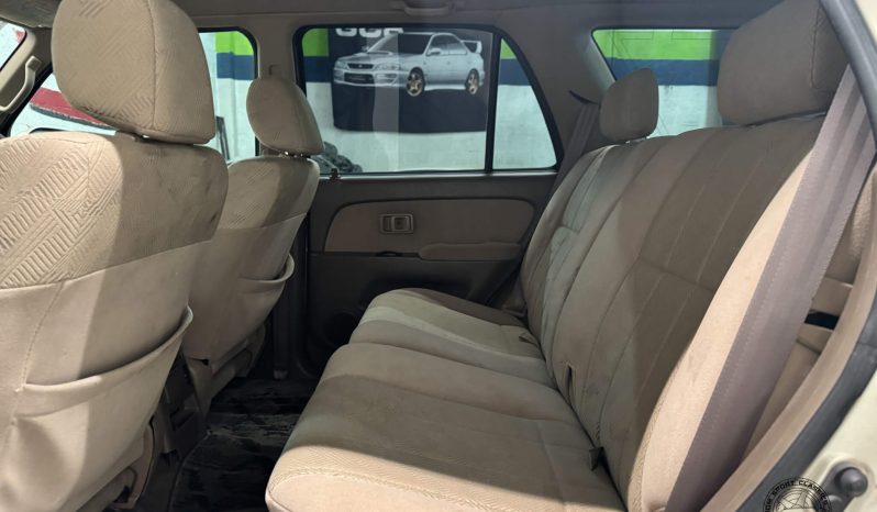 2000 Toyota Hilux Surf SSR-X full