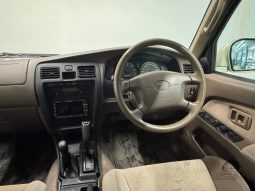 2000 Toyota Hilux Surf SSR-X full