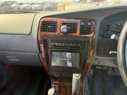 1996 Toyota Hilux Surf V6 full