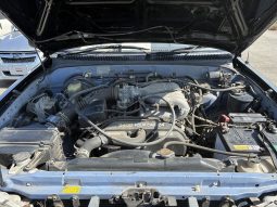 1996 Toyota Hilux Surf V6 full