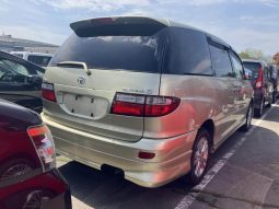 2000 Toyota Estima 4WD full