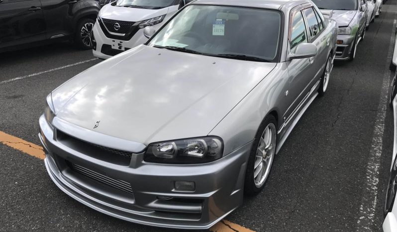1998 Nissan Skyline GTT Sedan full