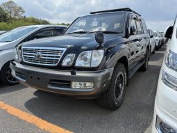 1999 Toyota Land Cruiser Cygnus V8 full