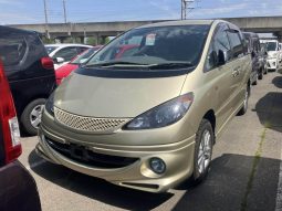 2000 Toyota Estima 4WD full