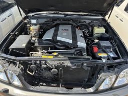 1999 Toyota Land Cruiser Cygnus V8 full