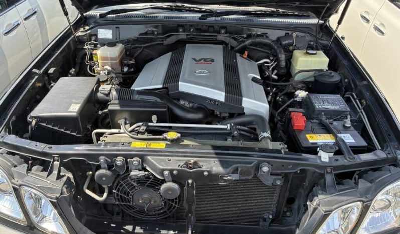 1999 Toyota Land Cruiser Cygnus V8 full