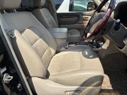 1999 Toyota Land Cruiser Cygnus V8 full
