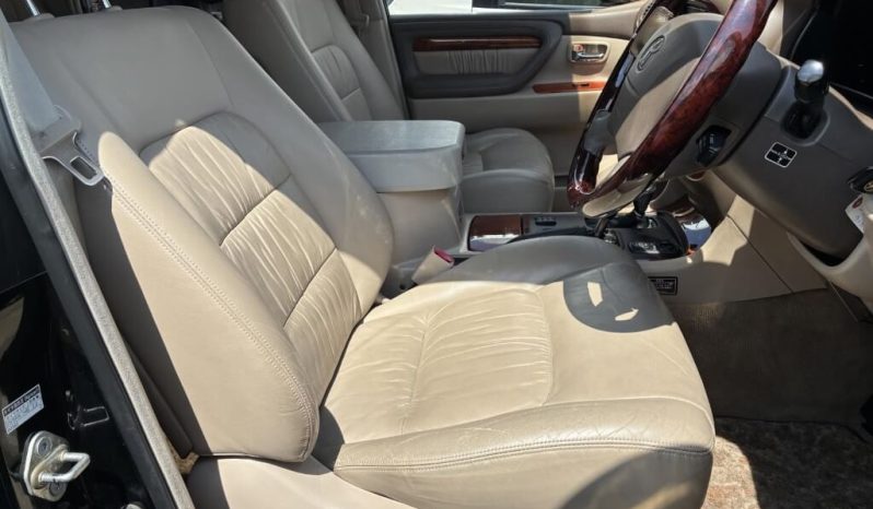 1999 Toyota Land Cruiser Cygnus V8 full