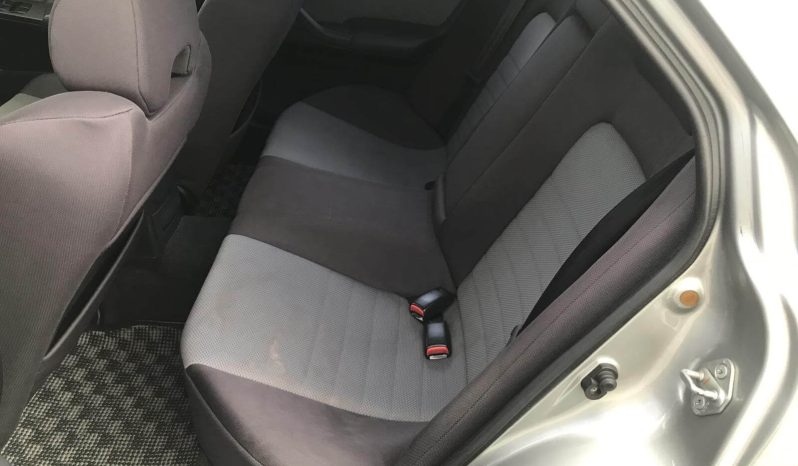 1998 Nissan Skyline GTT Sedan full