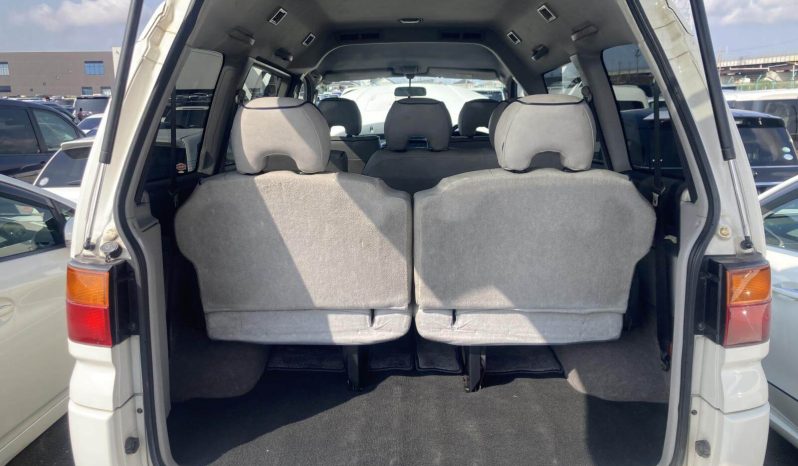 2000 Mitsubishi Delica Space Gear Chamonix full
