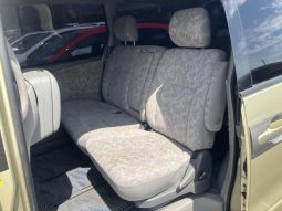 2000 Toyota Estima 4WD full