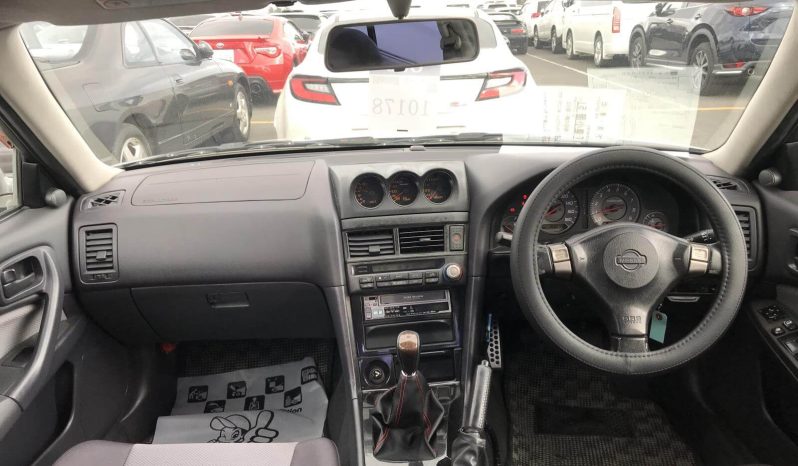 1998 Nissan Skyline GTT Sedan full