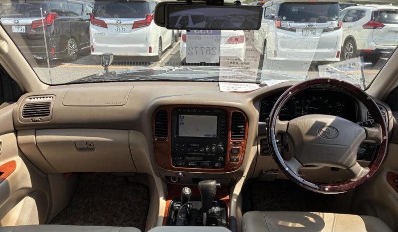 1999 Toyota Land Cruiser Cygnus V8 full