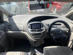 2000 Toyota Estima 4WD full