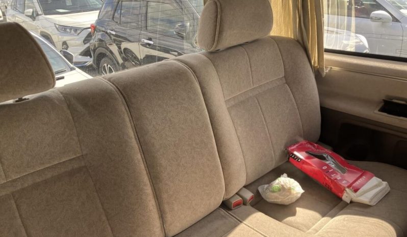 2001 Toyota Grand HiAce Limited full