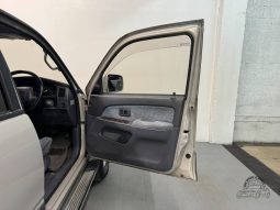 1995 Toyota Hilux Surf SSR-G full