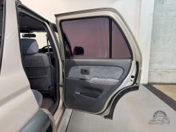 1995 Toyota Hilux Surf SSR-G full