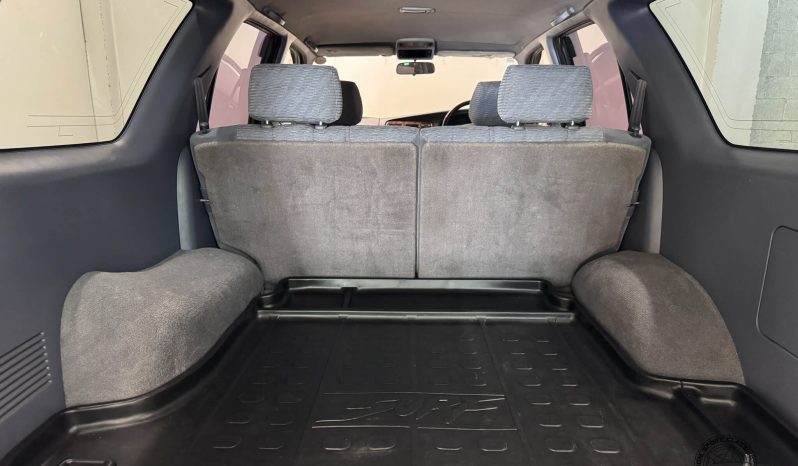 1995 Toyota Hilux Surf SSR-G full