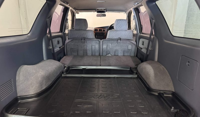 1995 Toyota Hilux Surf SSR-G full