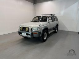 1995 Toyota Hilux Surf SSR-G full