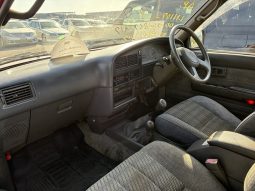 1994 Toyota Hilux Pickup Double Cab SSR-X full