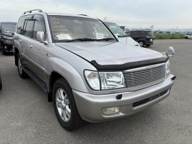 1998 Toyota Land Cruiser HDJ101 Active Vacation