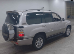 1998 Toyota Land Cruiser HDJ101 Active Vacation full
