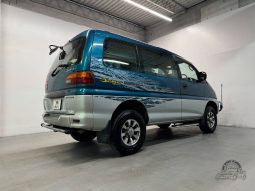 1997 Mitsubishi Delica Jasper Edition full
