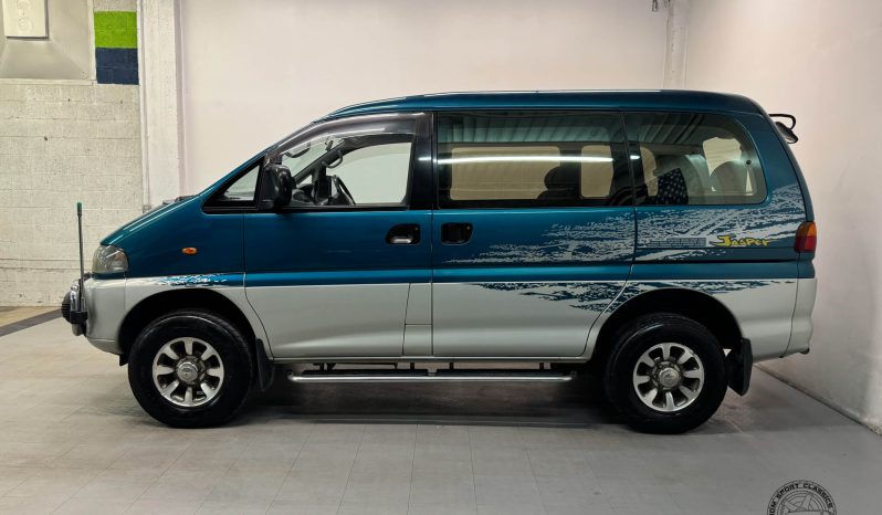 1997 Mitsubishi Delica Jasper Edition full