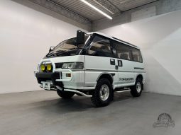 1991 Mitsubishi Delica Starwagon Exceed