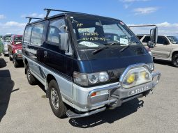 1997 Mitsubishi Delica Starwagon Active World