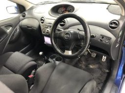 2001 Toyota Vitz RS full