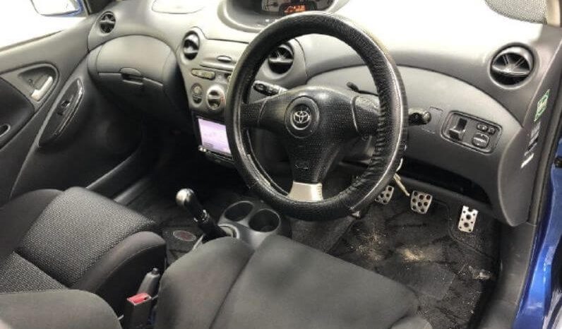 2001 Toyota Vitz RS full