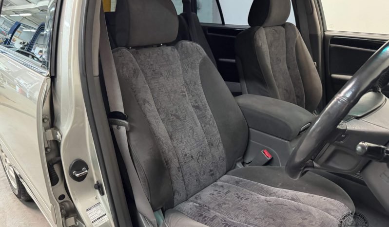 2000 Toyota Crown Estate Athlete V full