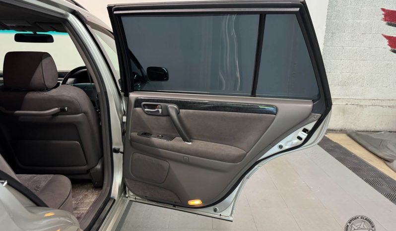 2000 Toyota Crown Estate Athlete V full