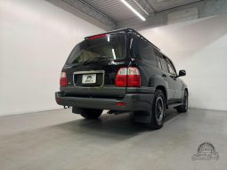 1999 Toyota Land Cruiser Cygnus full