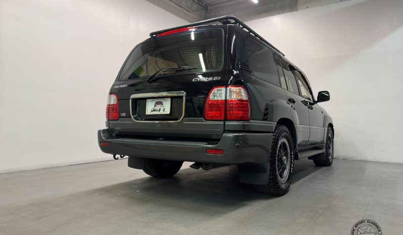 1999 Toyota Land Cruiser Cygnus full