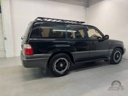 1999 Toyota Land Cruiser Cygnus full