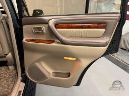 1999 Toyota Land Cruiser Cygnus full
