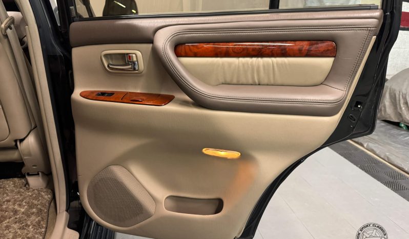 1999 Toyota Land Cruiser Cygnus full
