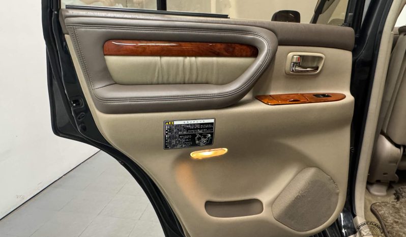 1999 Toyota Land Cruiser Cygnus full