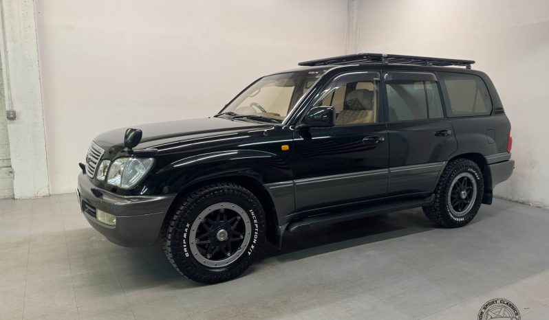1999 Toyota Land Cruiser Cygnus full